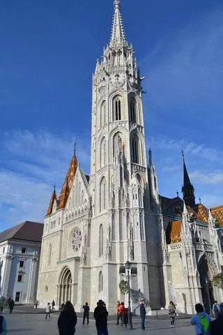 Cathedral of Saint Matmia - Budapest Gothic / Xyuas ntawm kev mus ncig thiab pom Budapest 24845_1