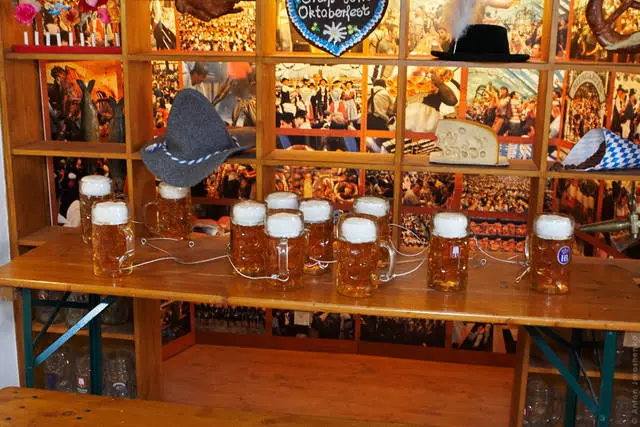 Paano kami nagpunta sa Museum of Beer at Oktoberfest / reviews ng mga tour at atraksyon Munich 24885_2