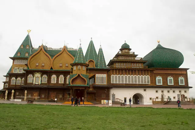 Manor "Kolomenskoye". Viajar al pasado. / Comentarios sobre las excursiones y lugares de interés de Moscú