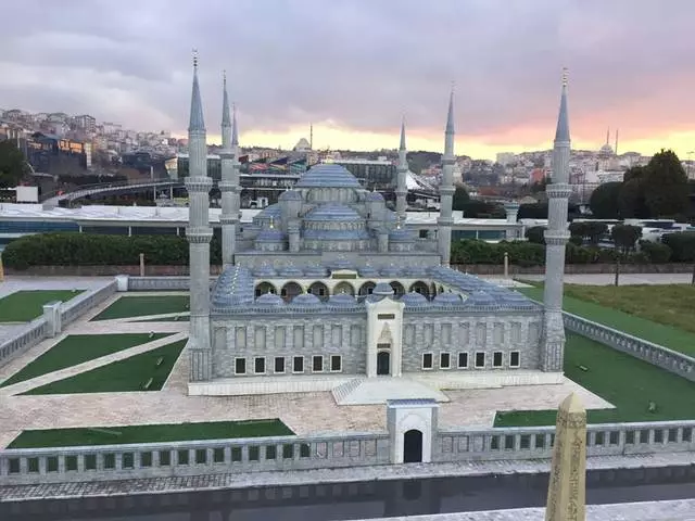 Park Minacaturk - Duk Turkiyya azaman dabino / sake dubawa game da balaguro da gani na Istanbul