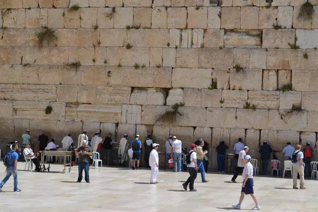 Watch Wall - Post għat-Talb / Reviżjonijiet ta 'Tours u Attrazzjonijiet ta' Ġerusalemm 24966_3