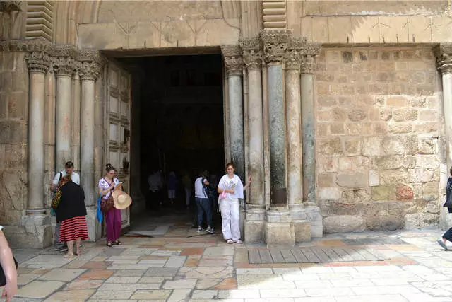 Tham quan ngôi đền của thánh Sepulcher / đánh giá về chuyến tham quan và điểm tham quan của Jerusalem