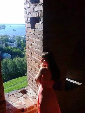 Dili malimtan nga paglakaw ubay sa mga dingding sa Nizhny Novgorod Kremlin / mga pagsusi sa excursions ug mga talan-awon sa Nizhny Novgorod