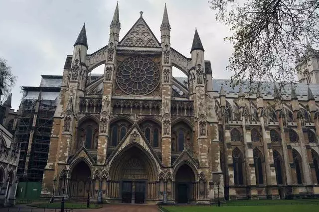 Paglibot sa sentro sa London nga adunay pagbisita sa Westminster Abbey / Review sa excursions ug mga talan-awon sa London 25278_2