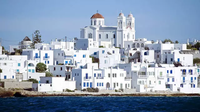 Huwelijksreis op het eiland van Paros