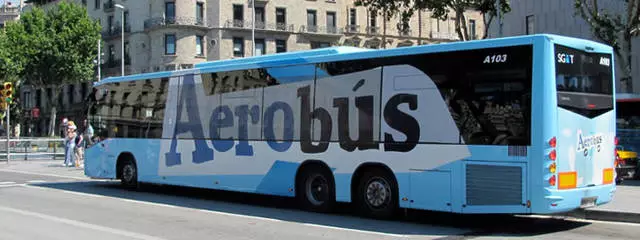 Com arribar a Barcelona?