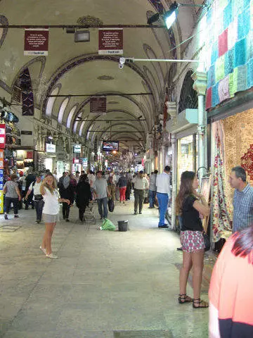 Tout tankou nan yon istwa fe lès: Istanbul Grand bazar / revize nan levasyon ak aklè nan Istanbul 25511_2