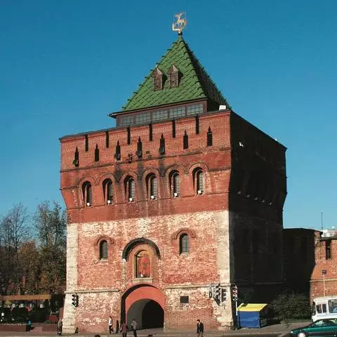 Excursion to Nizhny Novgorod Kremlin / Ulasan mengenai lawatan dan pemandangan Nizhny Novgorod 25528_1