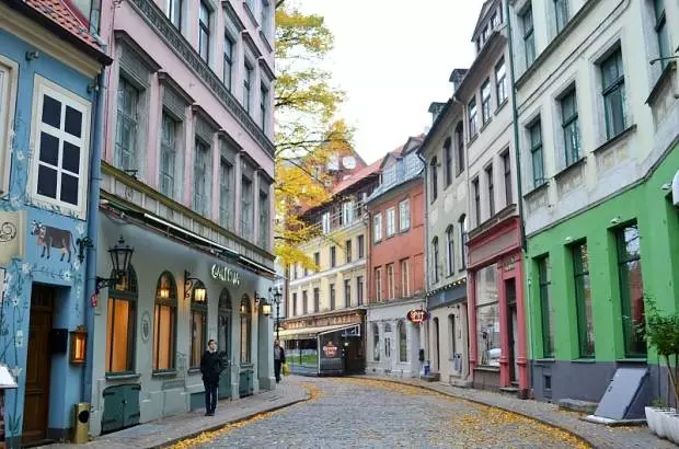 Straße Yauniel - Neue Straße mit vierhundert Jahren Geschichte / Bewertungen von Touren und Sehenswürdigkeiten von Riga