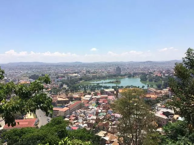 Leeto la beke le beke torong e tsoang ho bongoana: Madagascar Nosybe, Ankara, Antsirana, Ankina, Diégo Suarez le Antananarivo 26095_38