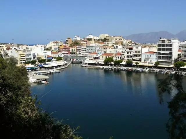 Qyteti përrafë përrallë - Agios Nikolaos