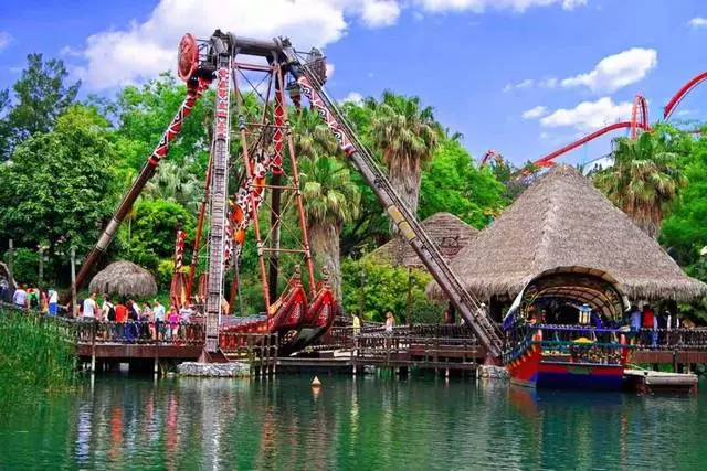 Atrakciju parks Port Aventura Spānijā 26761_3