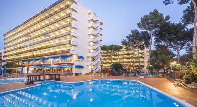 Ikhtisar hotel paling top di Salou, Bagian 1 26873_9