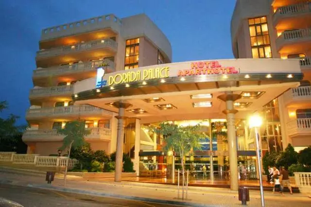 Isi nke kacha elu Hotels na Salou, Nkebi nke 2 26916_1