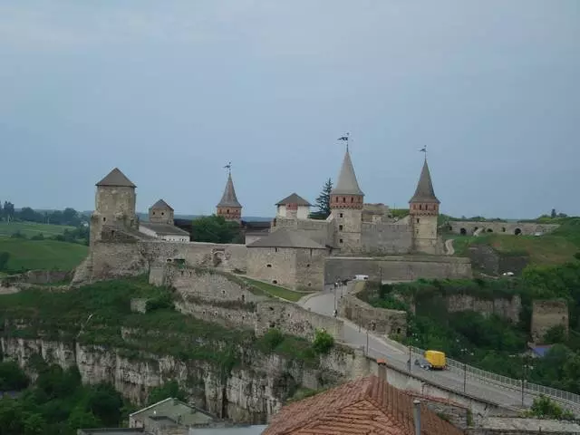 Kamenets-Podolsky - borg, krýndur í steinblóm 2691_5