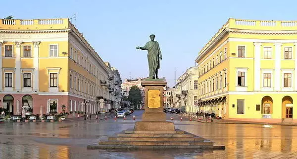 Arhitektura Odessa Nenavadno, je nekaj videti