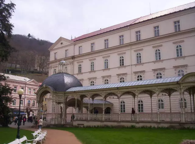 Čo stojí za to pozerať v Karlovy Vary? 2863_2