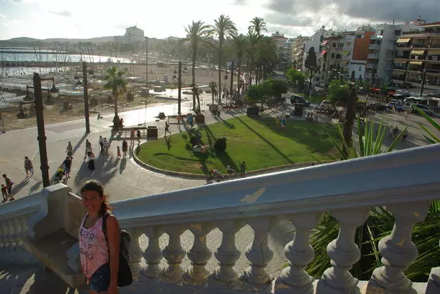 วันหยุดที่น่าจดจำใน Sitges บนชายฝั่งของสเปน 28649_3