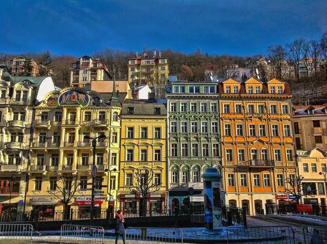 Karlovy ndryshon: shënimet e spa