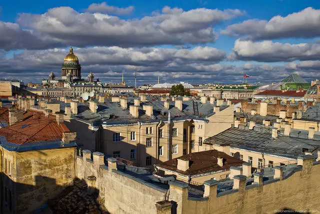 Výlety na střechách St. Petersburg 29723_1