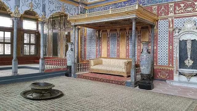 Sultansky Palace Topaki muri Istanbul 30351_4