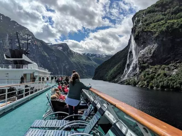 Osimiri Oké Osimiri na Fjords nke Norway