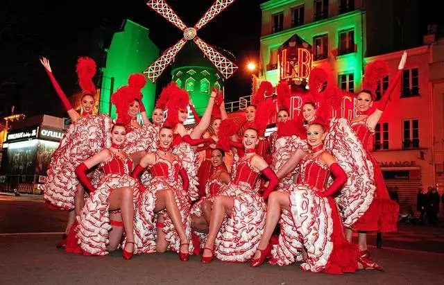 Cabaret Moulin Rouge în Paris 30860_2