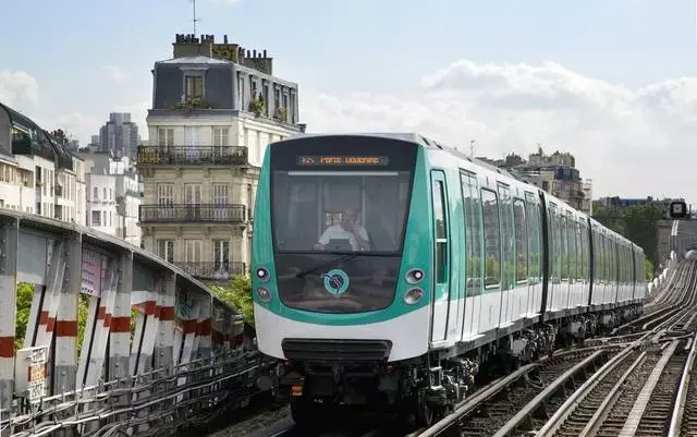 Metro în Paris. 31054_2