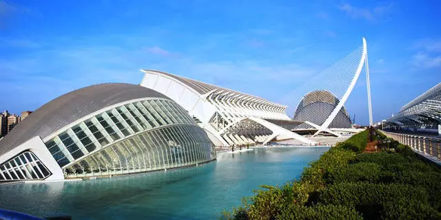 Tranainy sy amin'ny fotoana futuristic valencia 31156_2