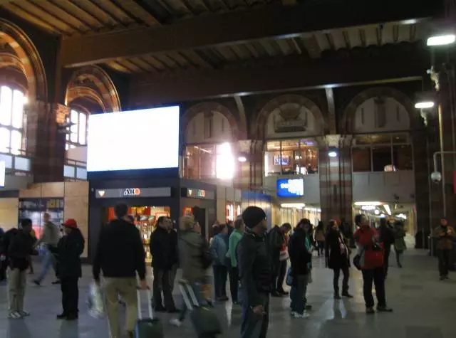 Riposa ad Amsterdam: Come ottenere? Costo, tempo di percorrenza, trasferimento. 3171_5