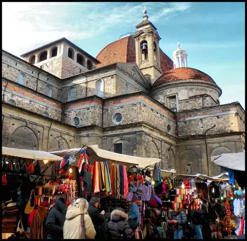 Mercado de cuero en Florencia 32133_2