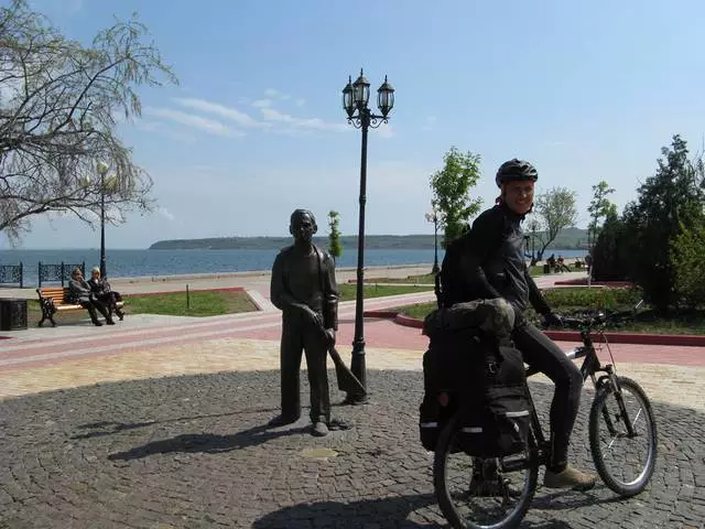 Kerch estas havenurbo, ne marborda feriejo! 3227_5