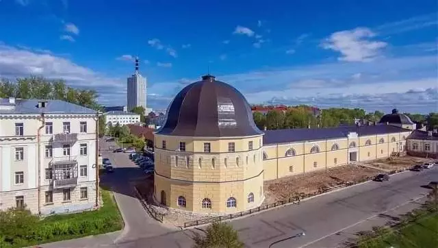 Jakie są ciekawe miejsca, które warto odwiedzić w Arkhangelsku?