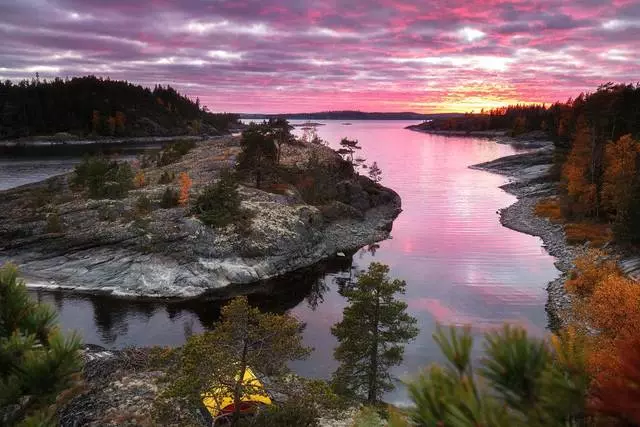 ¿Qué excursiones que vale la pena visitar en Petrozavodsk? 33327_4