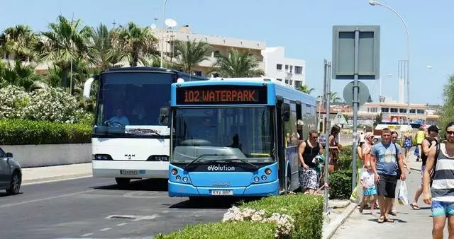 Festi fil-Polis: Kif tasal hemm? Spiża, ħin tal-ivvjaġġar, trasferiment. 34088_2