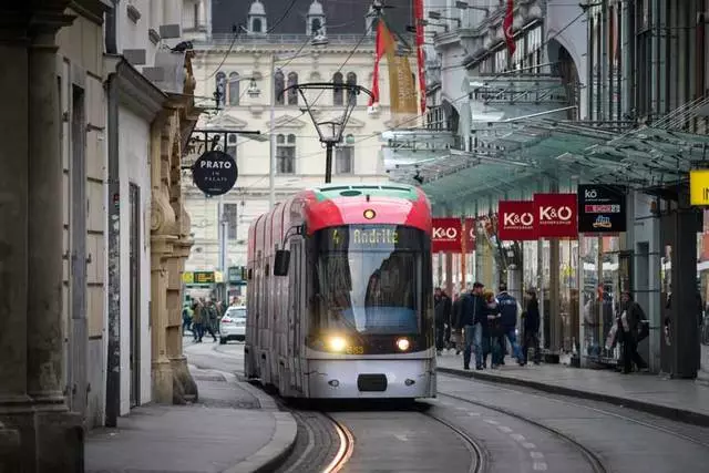 Helligdage i Graz: Hvordan kommer man derhen? Omkostninger, rejsetid, overførsel. 34657_3