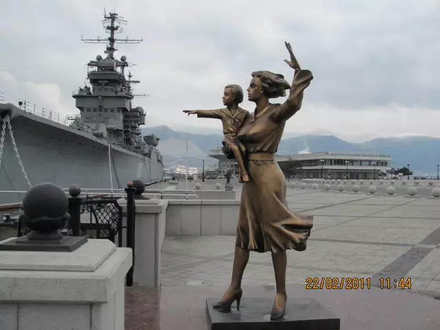 Novorossiysk - nádherné krajiny a Cruiser Museum 3505_4