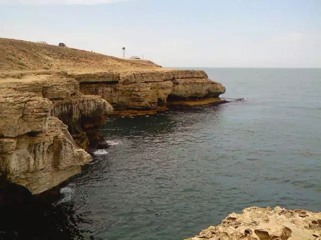 Għaliex it-turisti jagħżlu Baħar l-Iswed? 3627_1