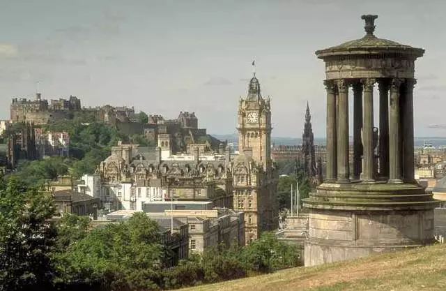 Kedu ebe ndị na-atọ ụtọ bara uru ịga Edinburgh? 4188_4