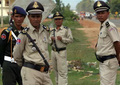 Ihe omuma bara uru banyere ezumike na Cambodia. Ndụmọdụ maka ndị njem nleta nwere ahụmahụ. 4224_2