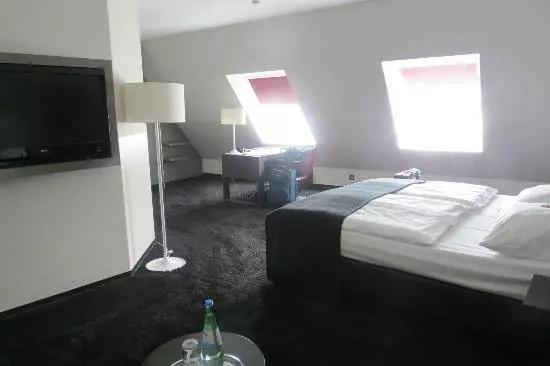 Care este hotelul pentru a vă relaxa în Köln? 4698_6