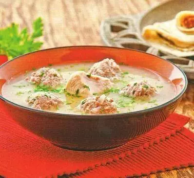 Di mana saya bisa makan di yerevan? Berapa banyak uang untuk mengambil uang? 47265_2