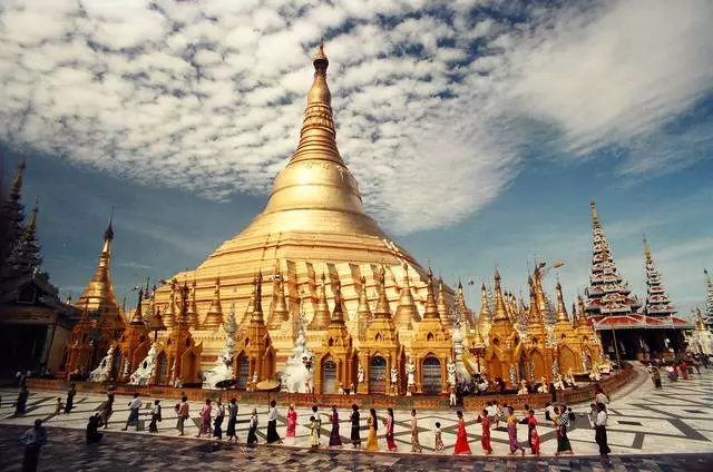 Agahdariya kêrhatî di derbarê betlaneyê de li Burma. Serişteyên ji bo tûrîstên tecrûbe. 47701_2