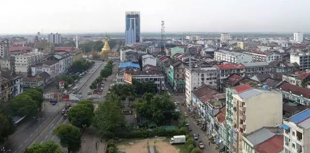 Aoga faamatalaga e uiga i le aso malolo i Burma. Fautuaga mo le poto masani turisi. 47701_5