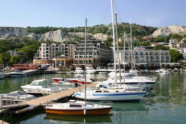 Rust in Balchik: Voors en nadelen. Moet ik naar Balchik gaan?