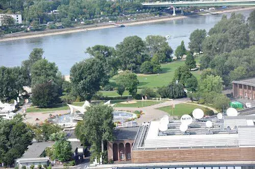 Malolo i le cologne ma tamaiti. Faamatalaga Fesoasoani. 4823_5