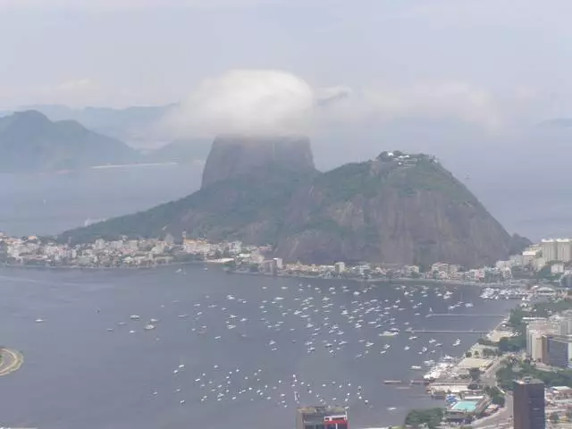 Pahinga sa Rio de Janeiro: mga review ng turista 48492_1