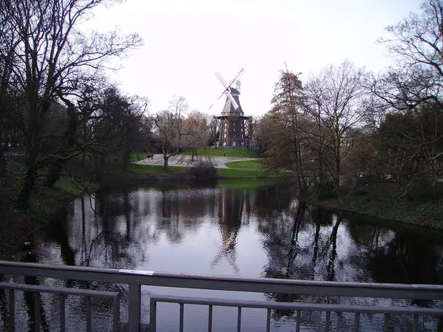 Inona no mendrika jerena ao Bremen?