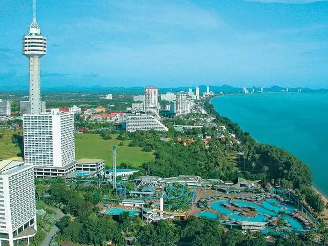 Ghaa umuaka na Pattaya. Ebee ka ga-akwụsị? Ebee ka ị ga-eso nwatakịrị? 4883_4