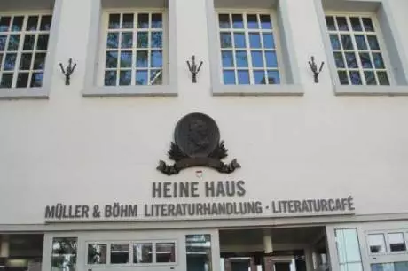 Hvile i Düsseldorf: Fordele og ulemper. Er det værd at gå til Düsseldorf? 49544_5